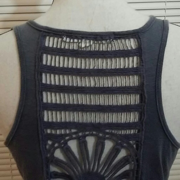 🌈 3/$10 SALE Crochet Open Back Crop Top - Picture 5 of 8